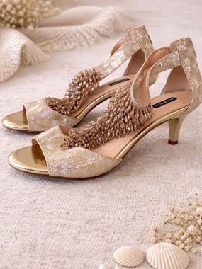 Alex Marie Gold Beaded Heels Sandals Size 7.5 NEW